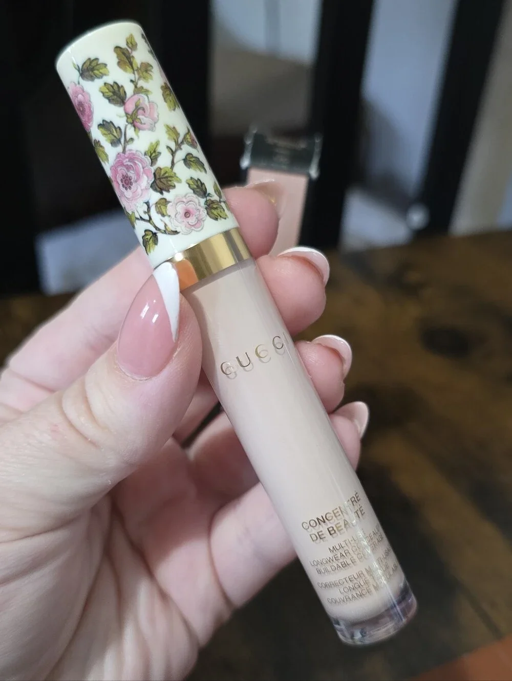 Gucci Multi-use Longwear Concealer